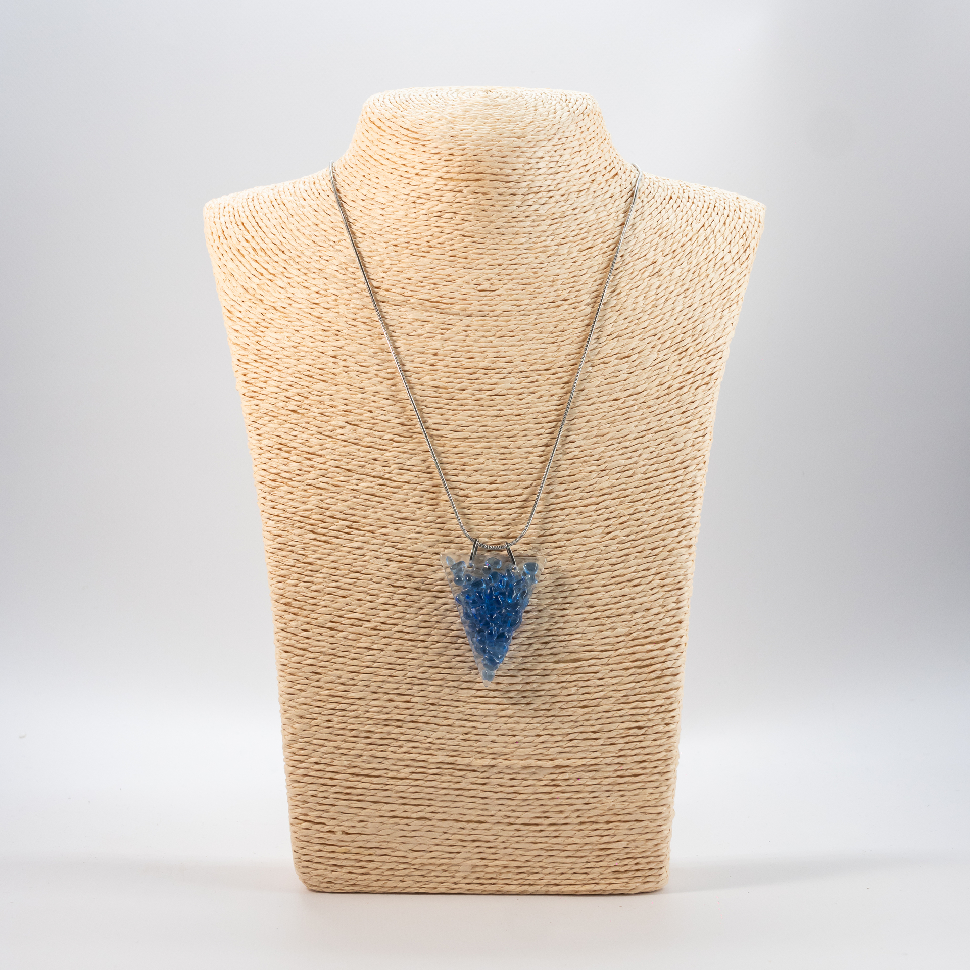 Kissavos water-royal-blue-silver