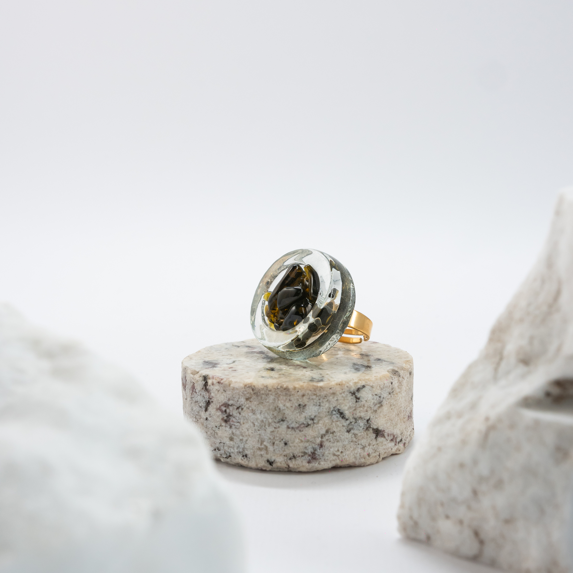 Korission wine-olive-green