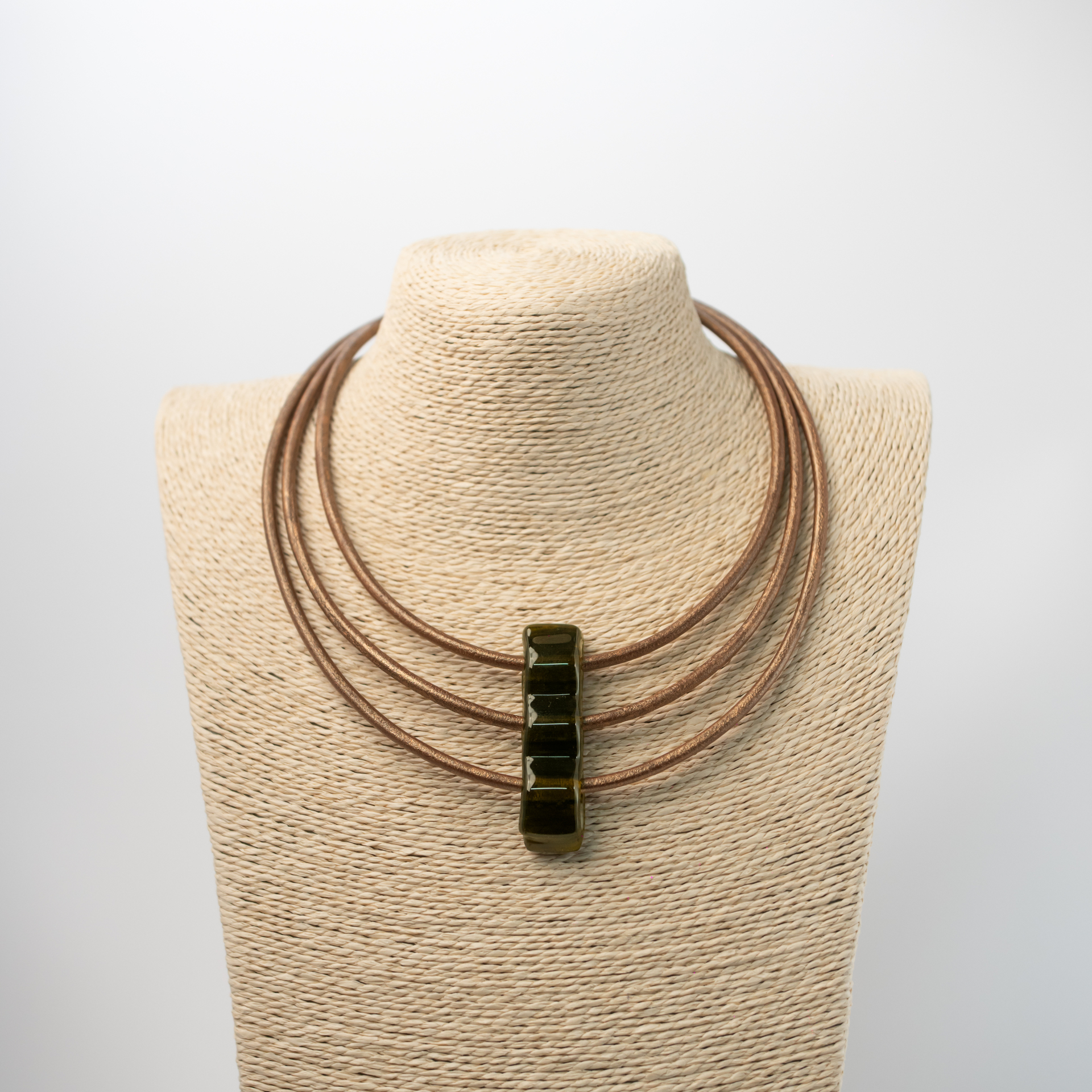 Lumisera wine-olive-green