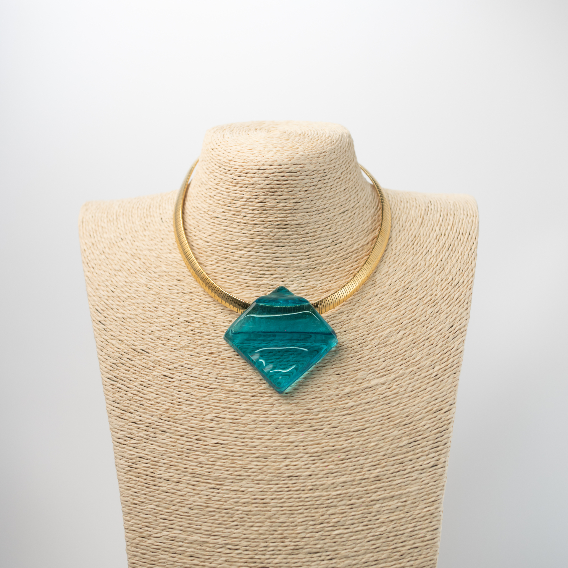 Soluna bombay-turquoise-blue-gold